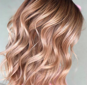 Farb-Inspiration: Cheers to Champagne Balayage!